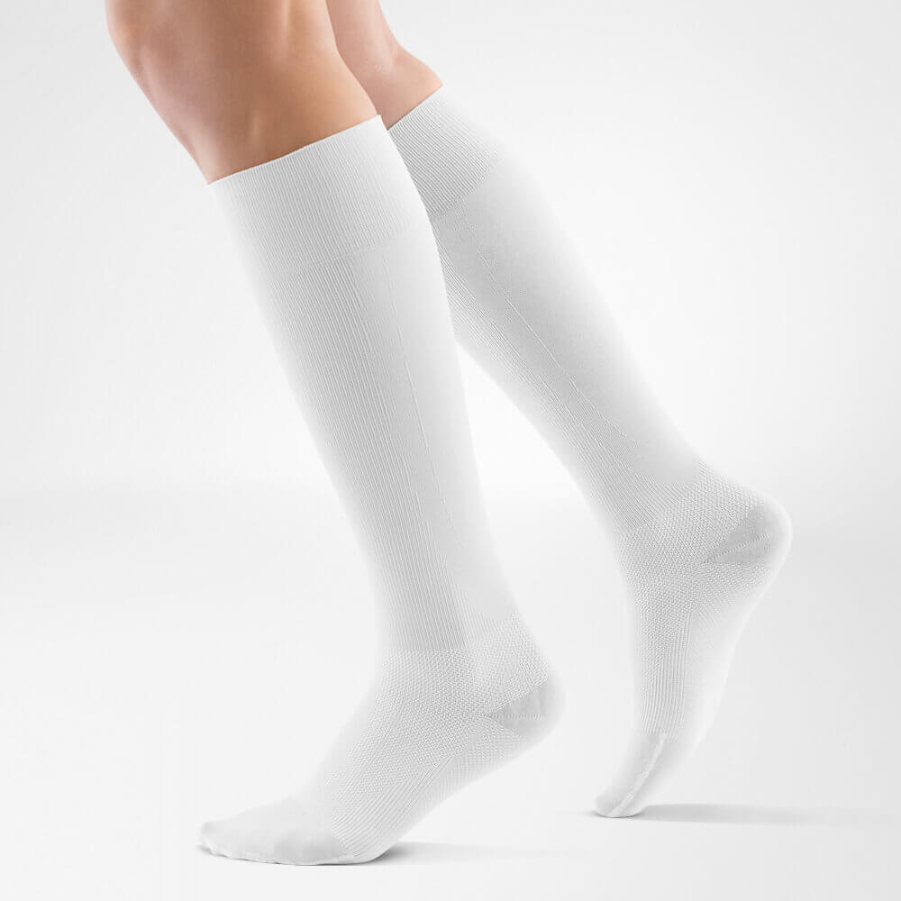 Bauerfeind Performance Sports Compression Socks Short White XL