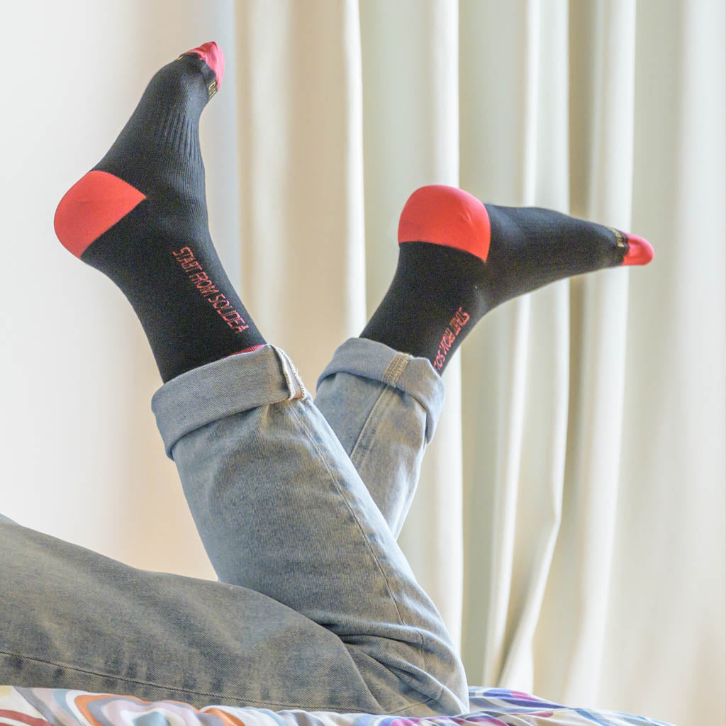 Solidea גרביים בשבילך במבוק זבוב שמח אדום דחיסה 18 24mmhg שחור 2M